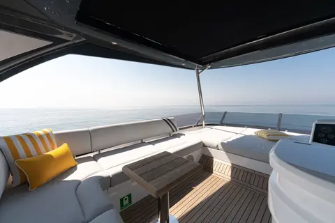 My Serenity Yacht Charter in Dubai, photograph 10