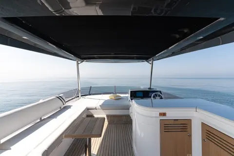 My Serenity Yacht Charter in Dubai, photograph 11