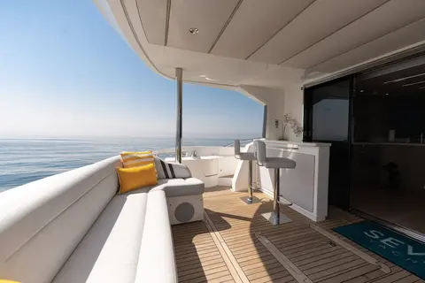 My Serenity Yacht Charter in Dubai, photograph 12