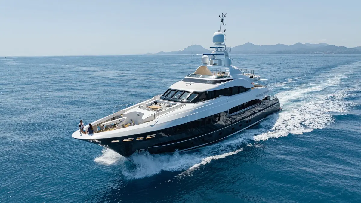 MY Way V Yacht Charter
