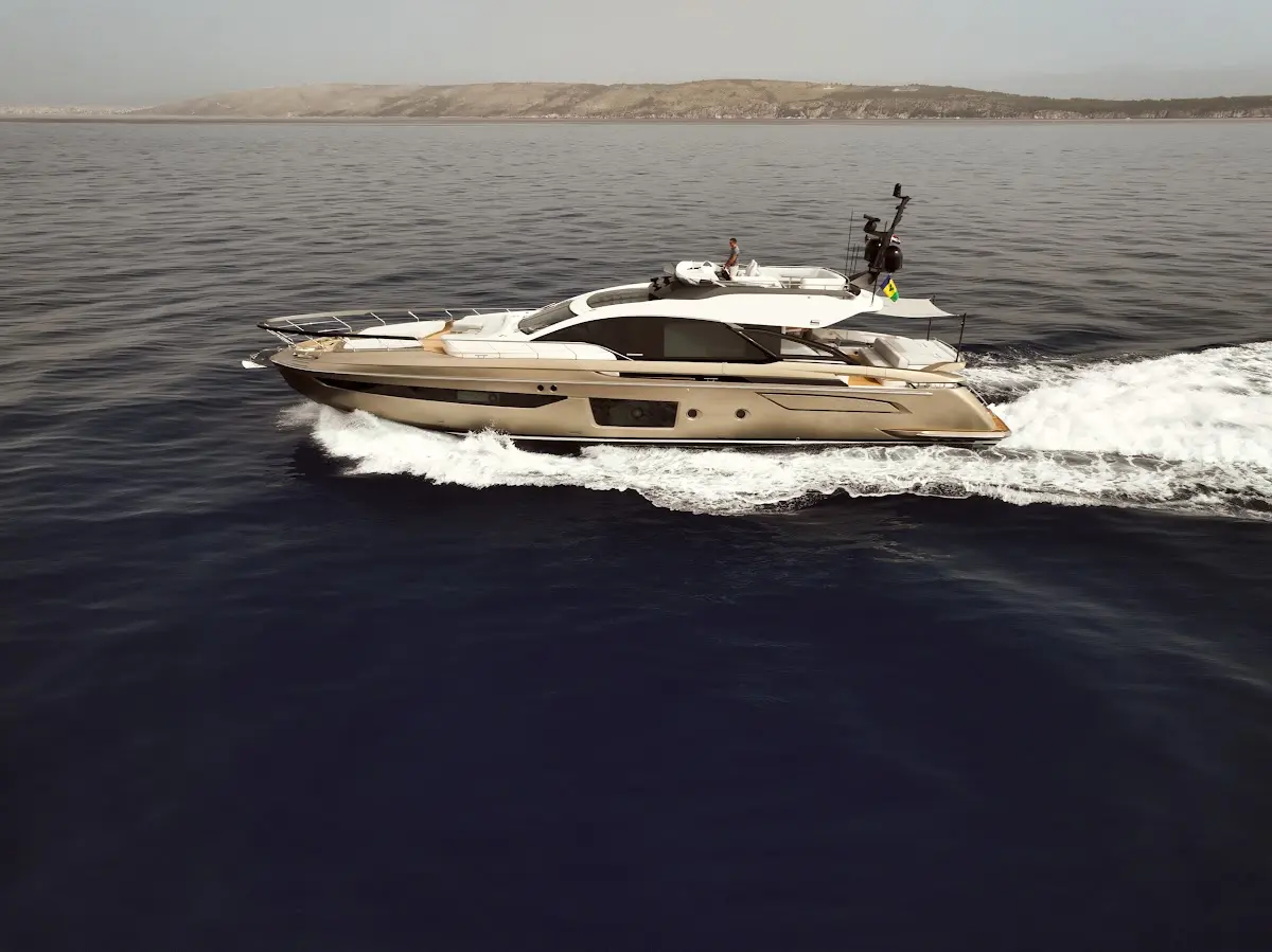 Myne Yacht Charter