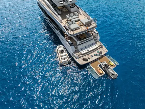 Nailu+ Yacht Charter, photograph 2