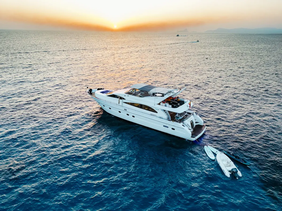Nephenta Yacht Charter