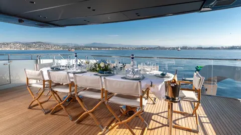 New York Yacht Charter, photograph 12