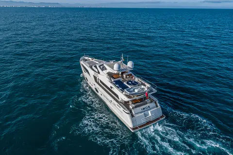 Niko III Yacht Charter, photograph 5