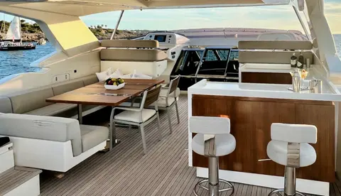 Niko III Yacht Charter, photograph 9