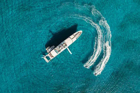 Nita K II Yacht Charter, photograph 11
