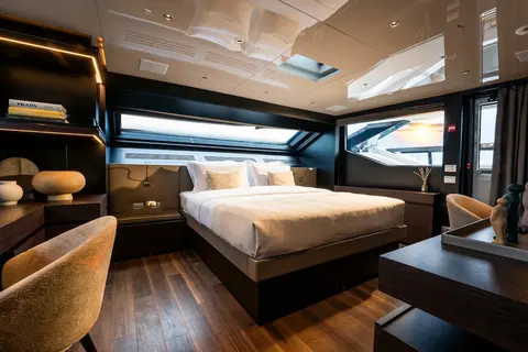 Noor II Yacht Charter, photograph 10