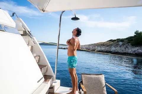 Noor II Yacht Charter, photograph 2