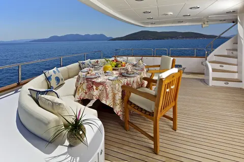 O’rion Yacht Charter, photograph 11
