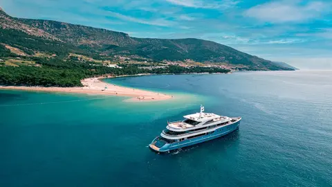 Ohana Yacht Charter, photograph 3
