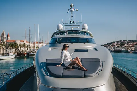 One Blue Yacht Charter, photograph 10