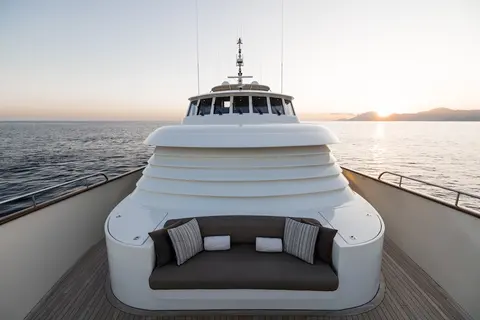 Orizzonte Yacht Charter, photograph 12