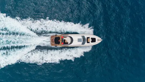 Palumba Yacht Charter, photograph 3