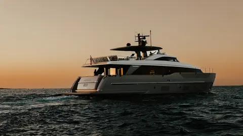 Penguins Yacht Charter, photograph 2