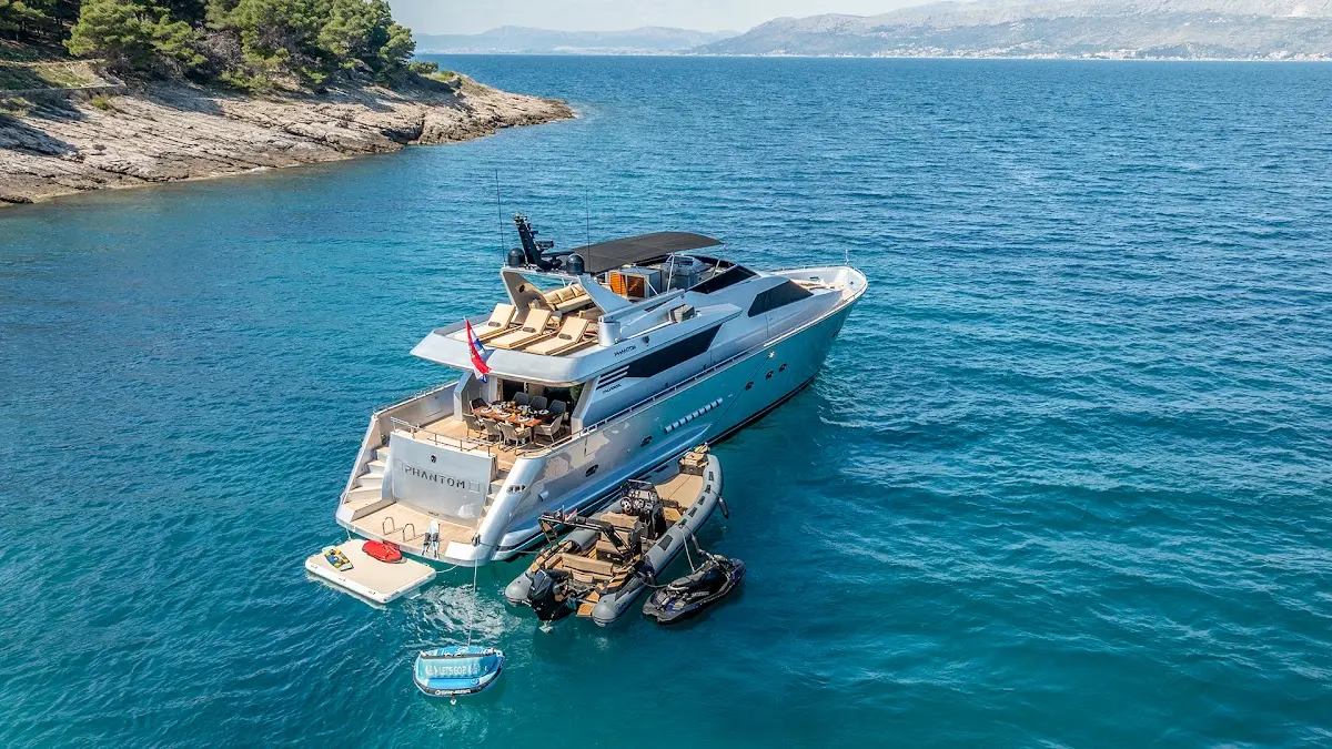 Phantom Yacht Charter