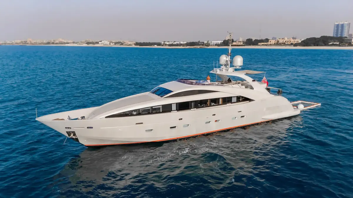 Plan B Yacht Charter in Dubai