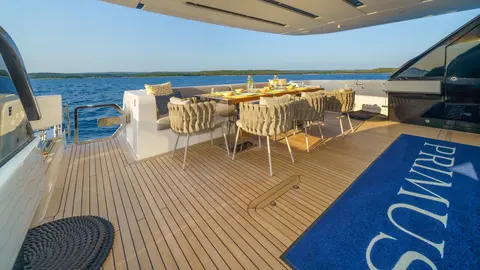 Primus Yacht Charter, photograph 12