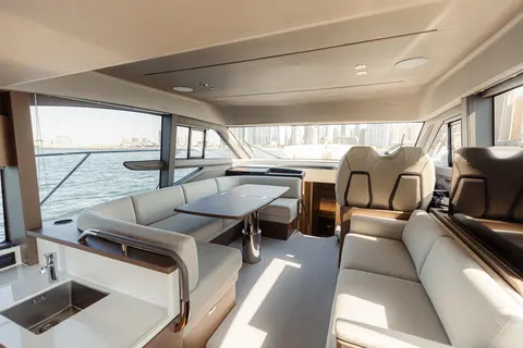 Princess F50 Yacht for Sale, photograph 6