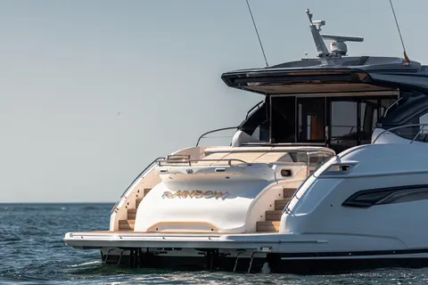 Princess V60 Yacht for Sale, photograph 12