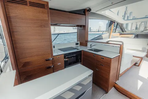 Princess V60 Yacht for Sale, photograph 8