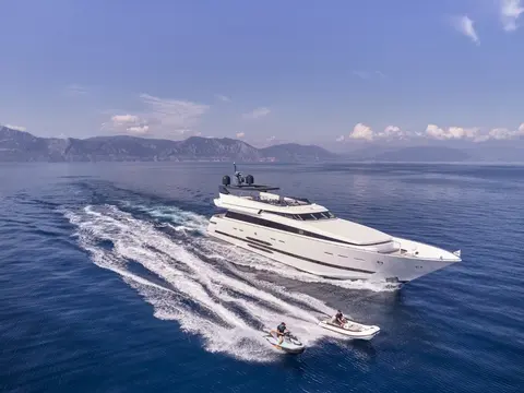 Ο΄νειrο Yacht Charter, photograph 4