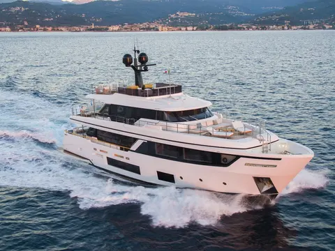 Rare Gem Yacht Charter, photograph 5