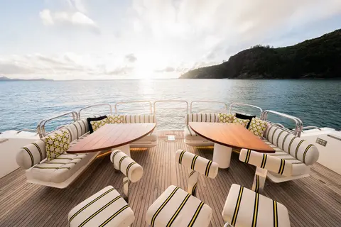 Rascal Yacht Charter, photograph 11