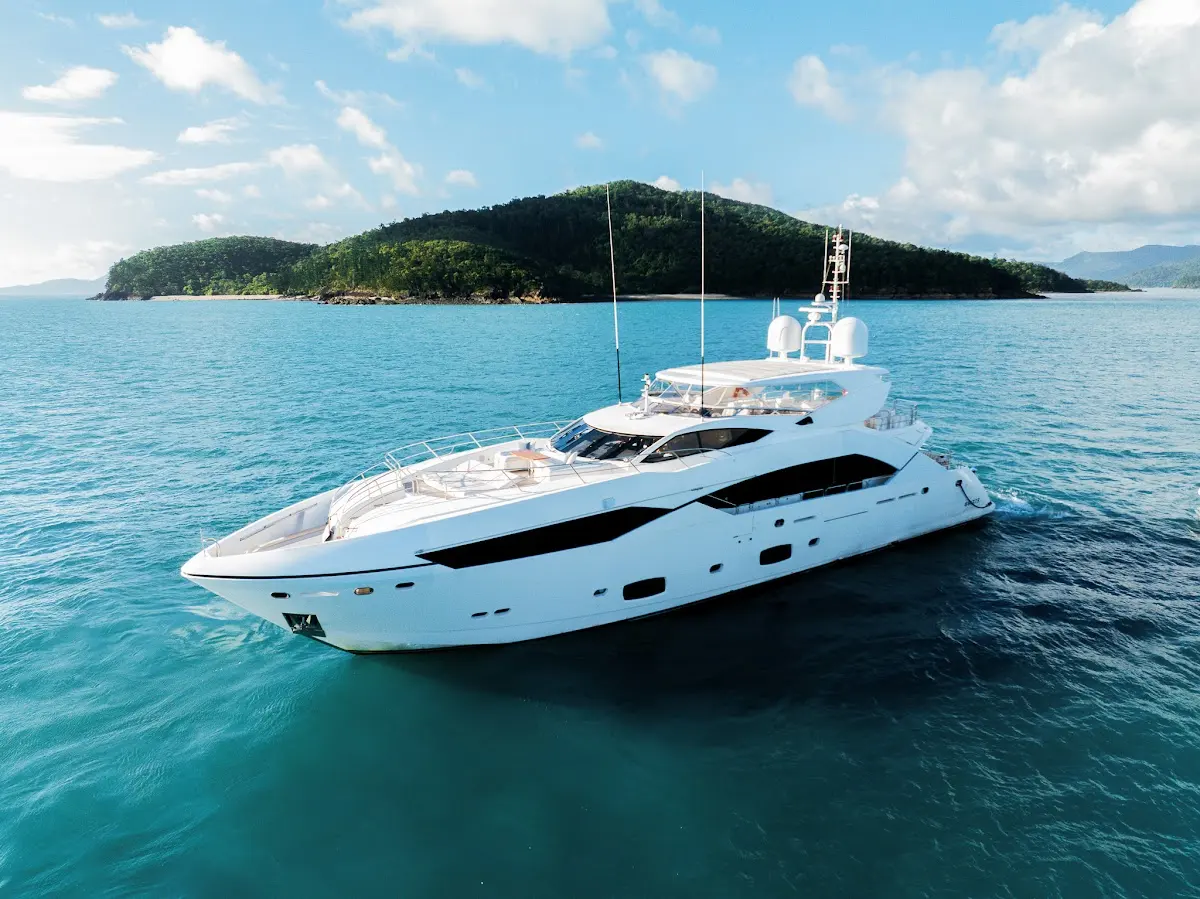 Rascal Yacht Charter