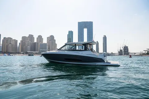 Regal 36 Grande Coupe Yacht for Sale, photograph 2
