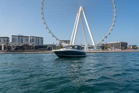 Regal 36 Grande Coupe Yacht for Sale, photograph 3