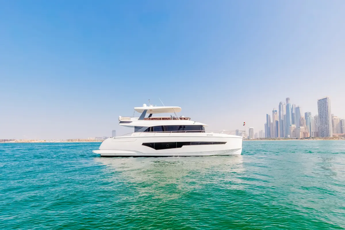 Reno Yacht Charter in Dubai