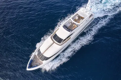 Rini Yacht Charter, photograph 11