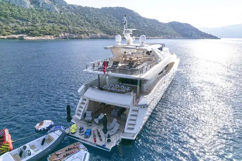 Rini Yacht Charter, photograph 5