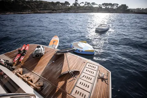 Romy One Yacht Charter, photograph 9