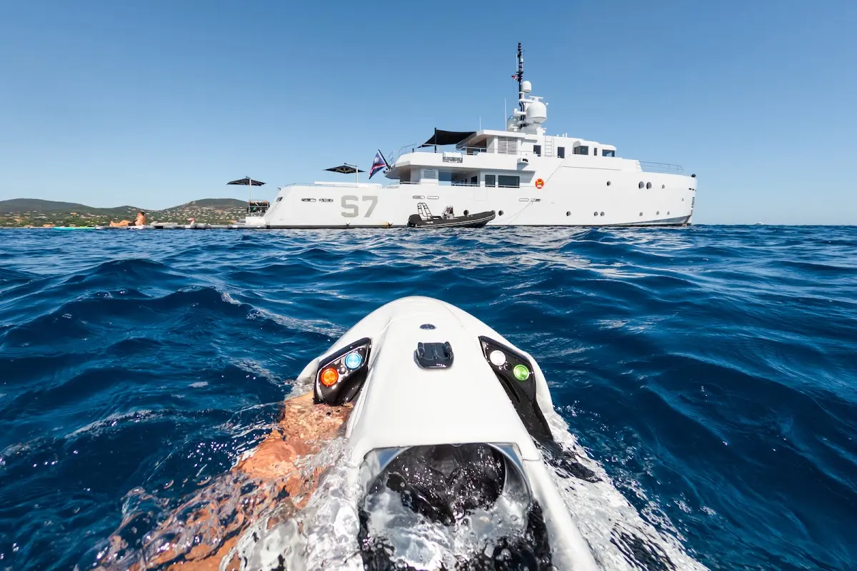 S7 Yacht Charter
