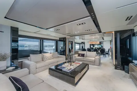 Saffuriya Yacht Charter in Dubai, photograph 12