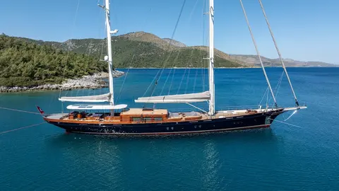 Sallyna Yacht Charter, photograph 10