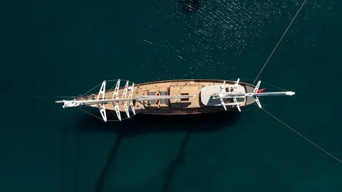Sallyna Yacht Charter, photograph 12