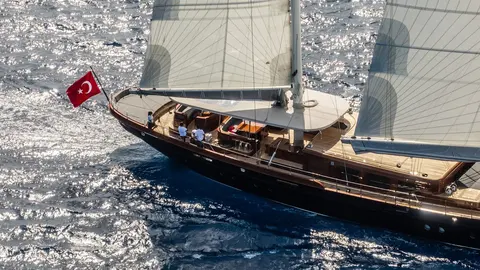 Sallyna Yacht Charter, photograph 9