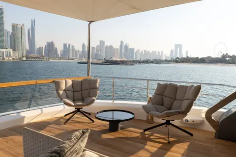San Lorenzo SX88 Yacht Charter in Dubai, photograph 12