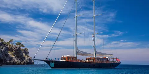 Satori Yacht Charter, photograph 5