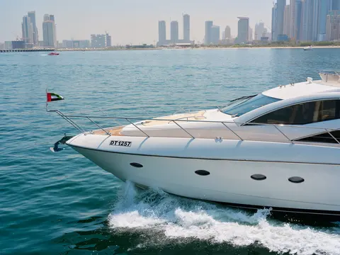 Satoshi Yacht Charter in Dubai, photograph 5