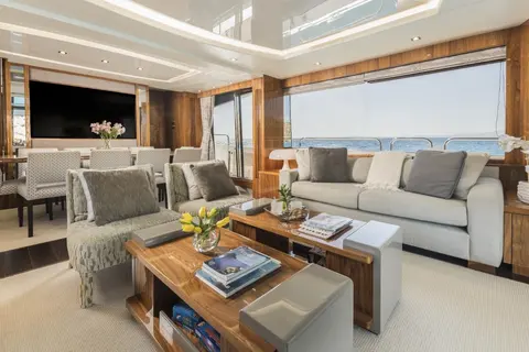 Sea Water II Yacht Charter, photograph 11