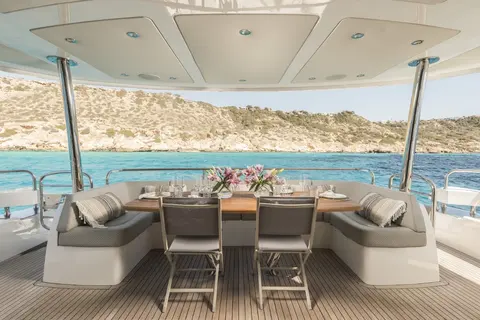 Sea Water II Yacht Charter, photograph 8