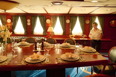 Seagull II Yacht Charter, photograph 7
