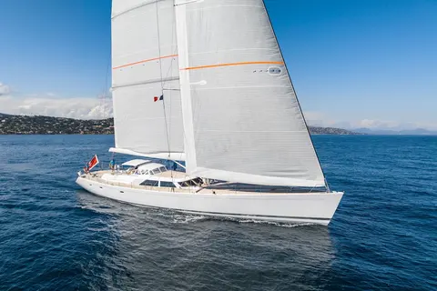 Sealen B Yacht Charter, photograph 2