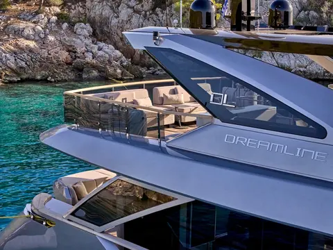 Seammetry Yacht Charter, photograph 7