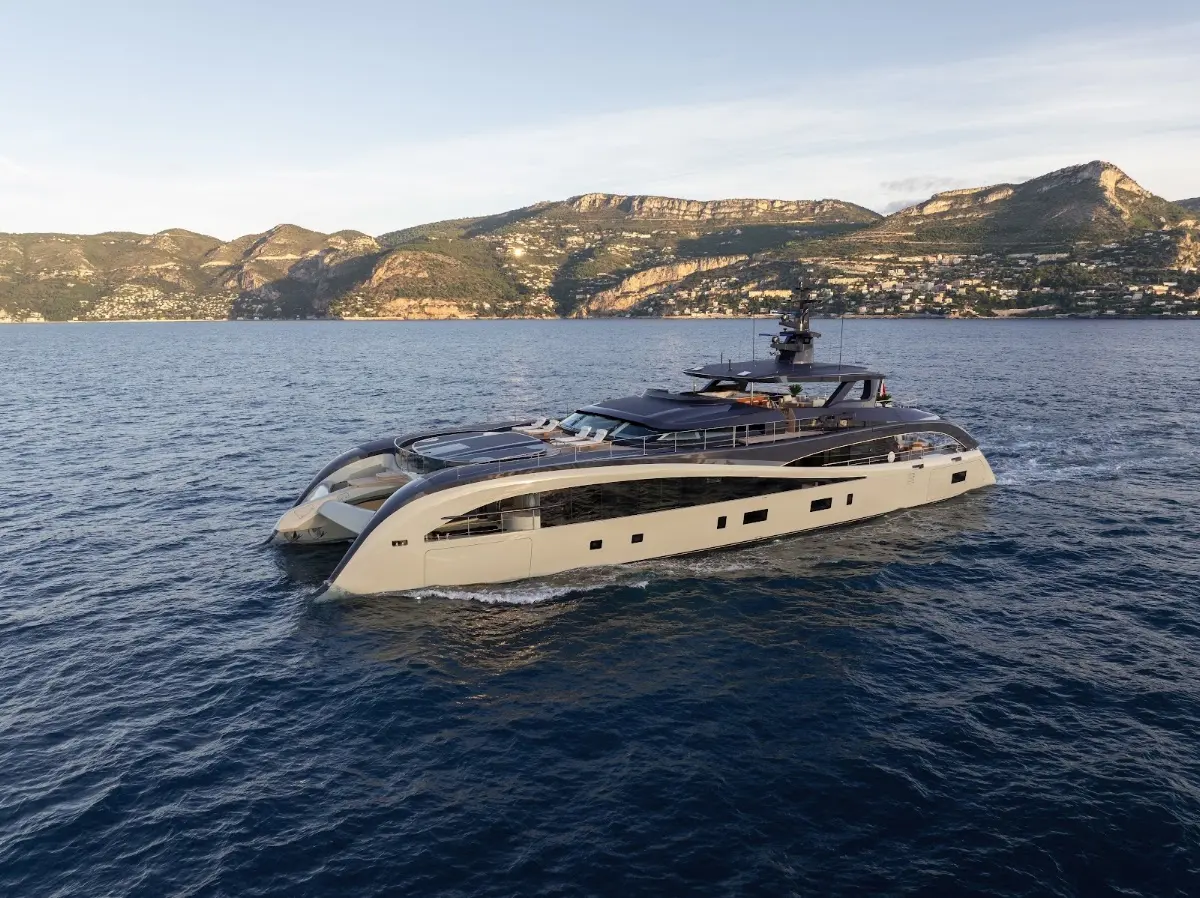 Seawolf X Yacht Charter