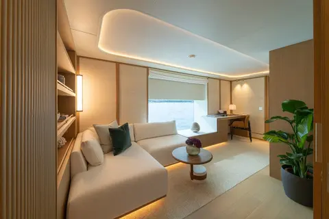 Seawolf X Yacht Charter, photograph 8